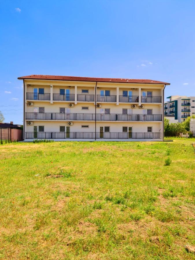 Vila Karen Navodari Exterior photo